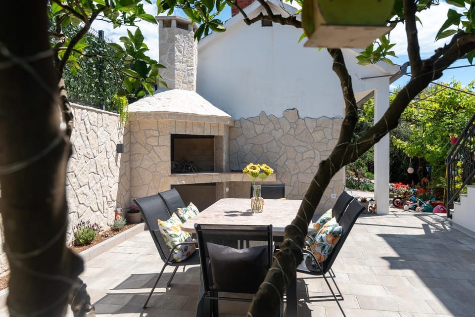 Apartman MARCELO Apartment in Šibenik-Knin County, Croatia