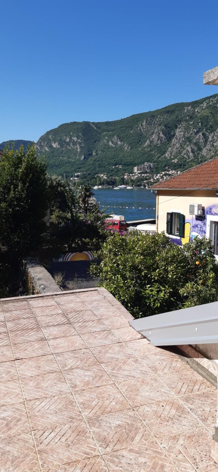 APARTMAN Biser Apartment in Dobrota