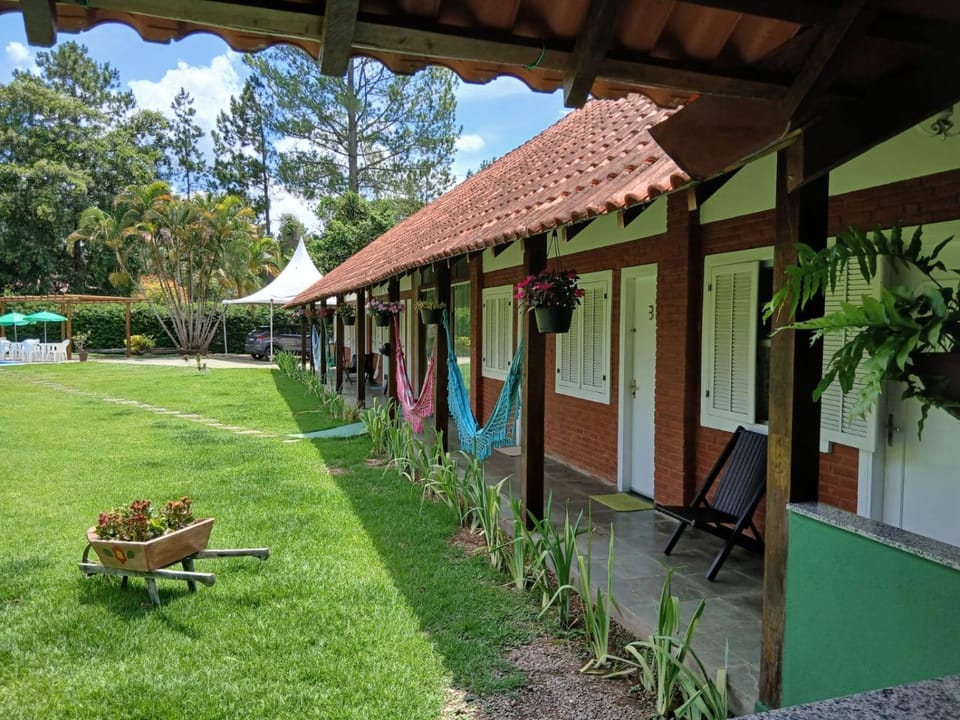 Property building, Patio, Facade/entrance, Garden, Garden view, Pool view