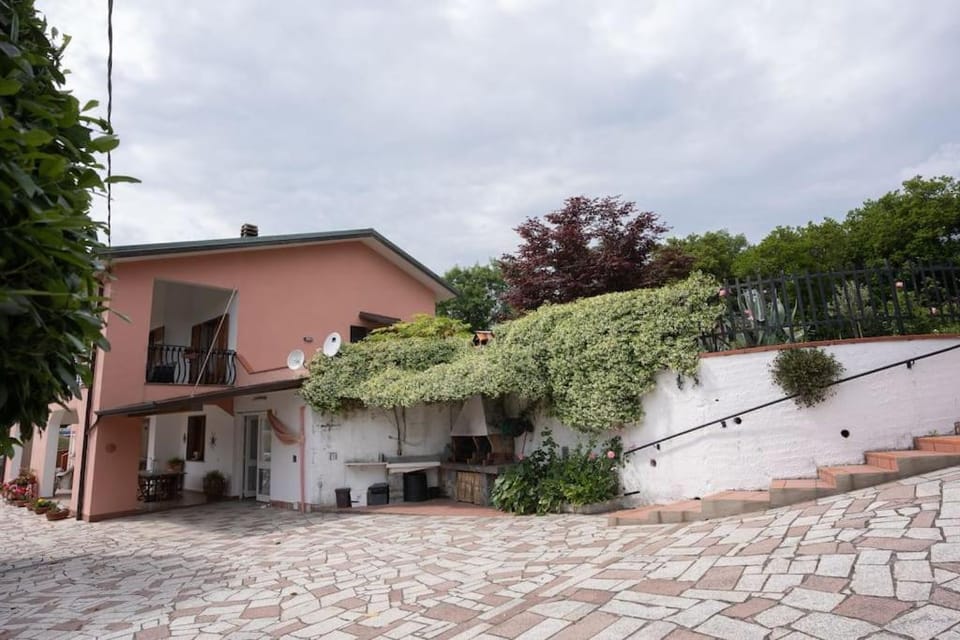 holiday House Na Te Villa in Province of Massa and Carrara
