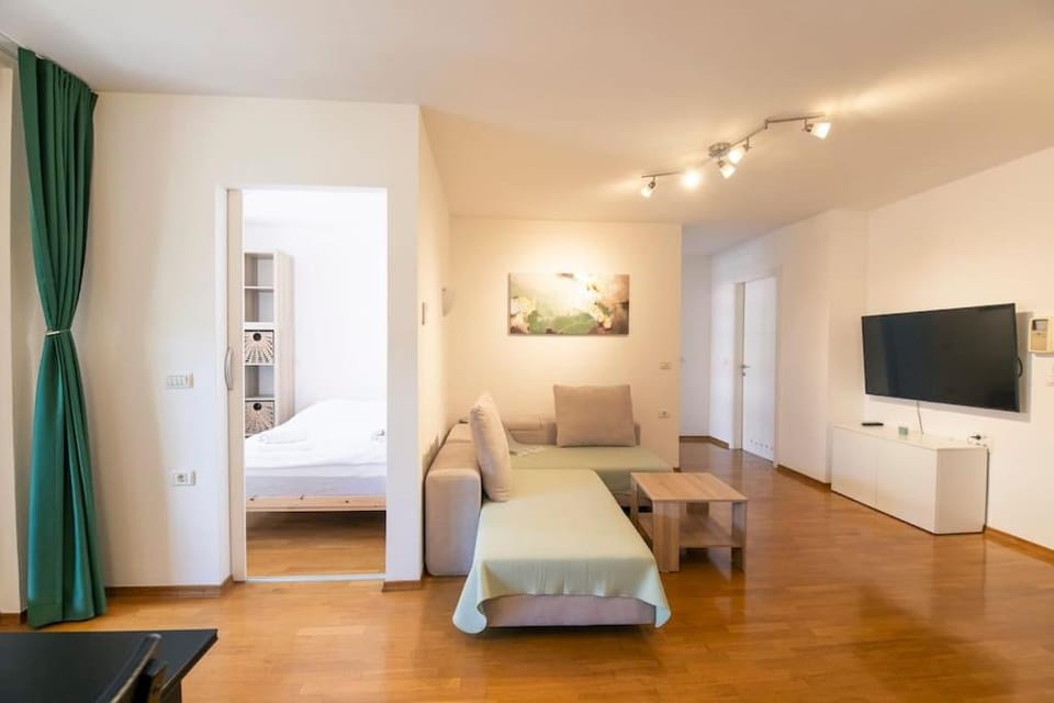 The Elegant Retreat Apartment in Ljubljana