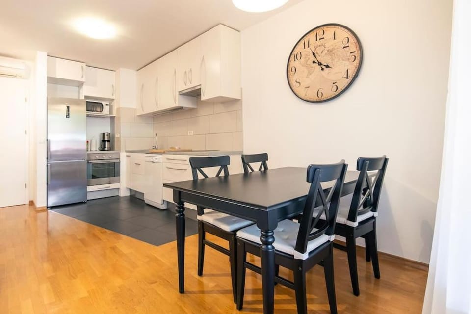 The Elegant Retreat Apartment in Ljubljana