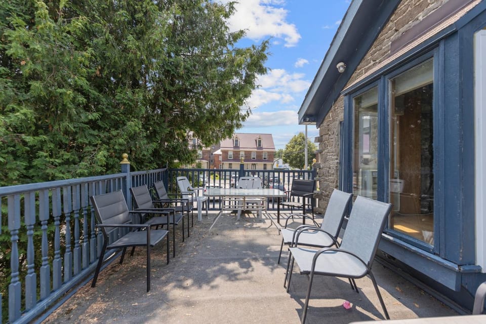 Balcony/Terrace, Dining area