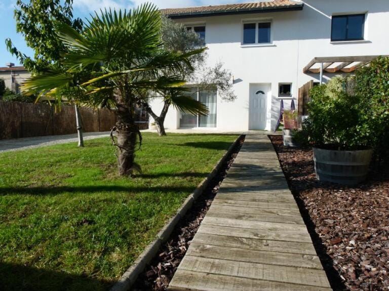 Property building, Garden