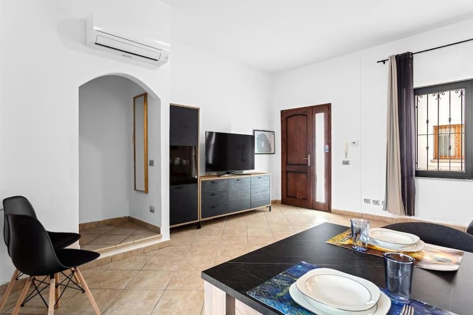 Naab Haus - Guest House Olbia - Apartment in Olbia