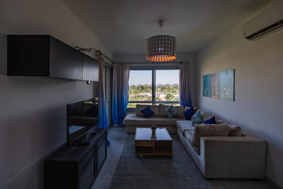 Living room, Seating area, air conditioner
