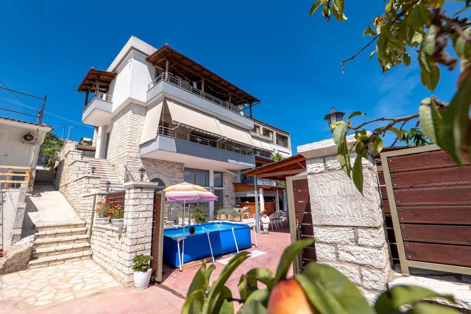 Hotel&Apartaments -Villa Hasani 24 Apartment in Sarandë
