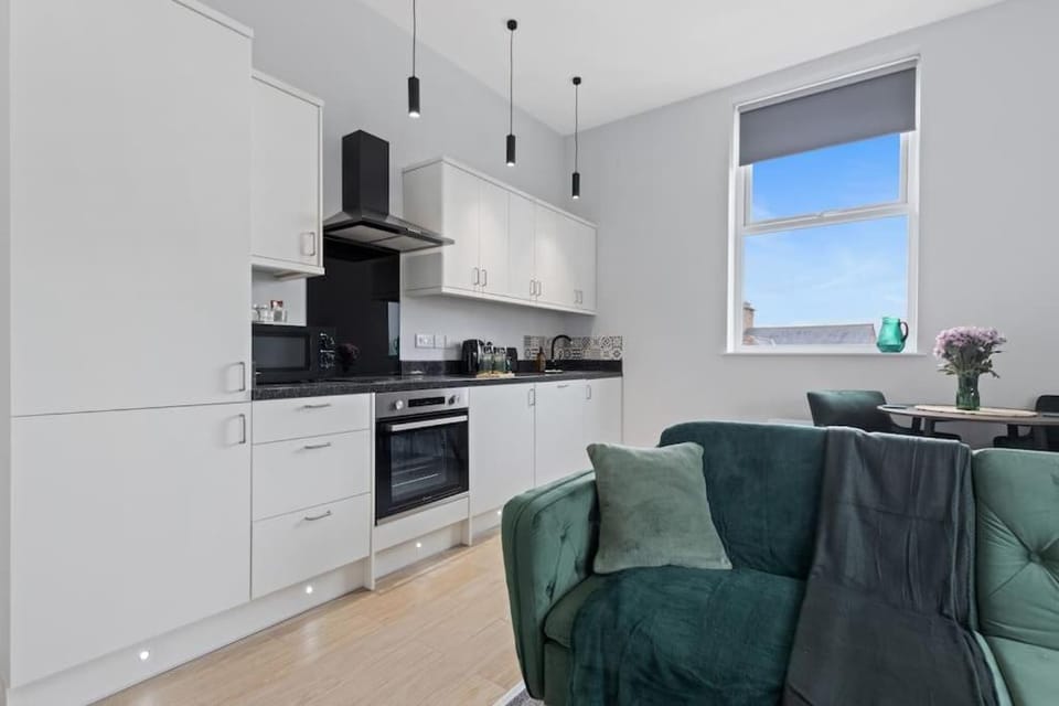 Modern Apartment Free Parking Double Bed Suite 5 Apartment in Nottingham