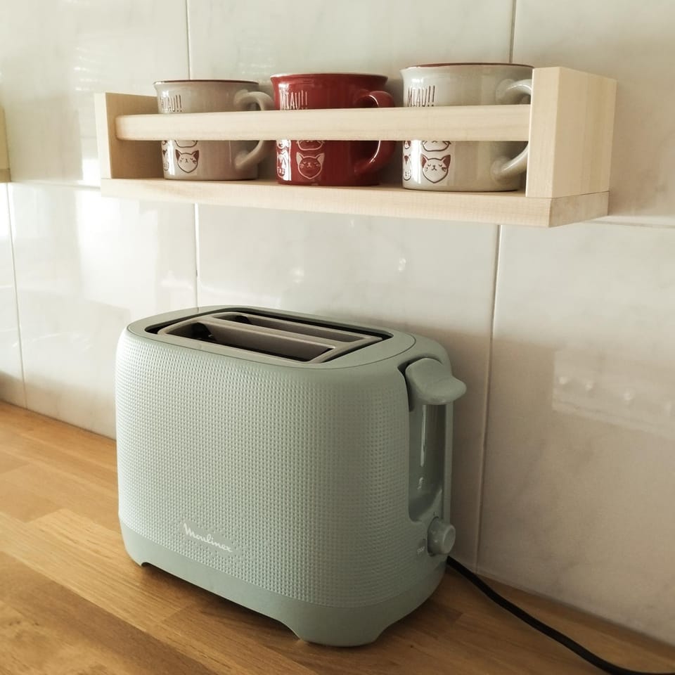 Kitchen or kitchenette, toaster