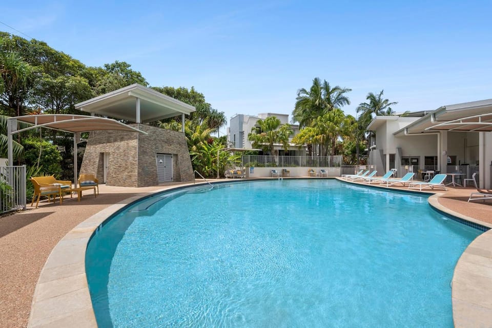 Pool view, Swimming pool