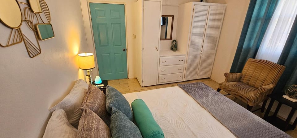 Bed, Bedroom, wardrobe