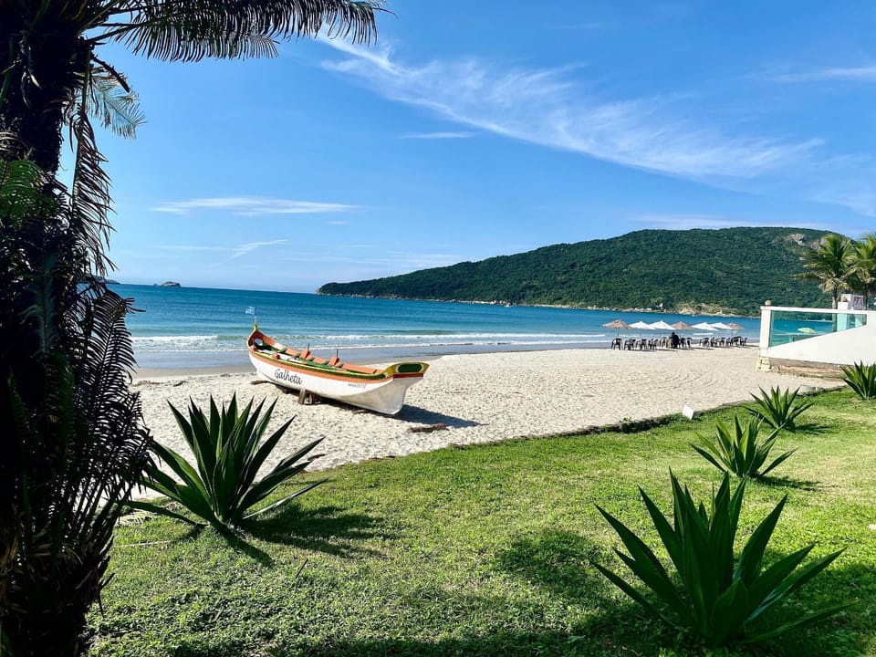 Residencial à beira-mar na Praia dos Ingleses House in Florianopolis