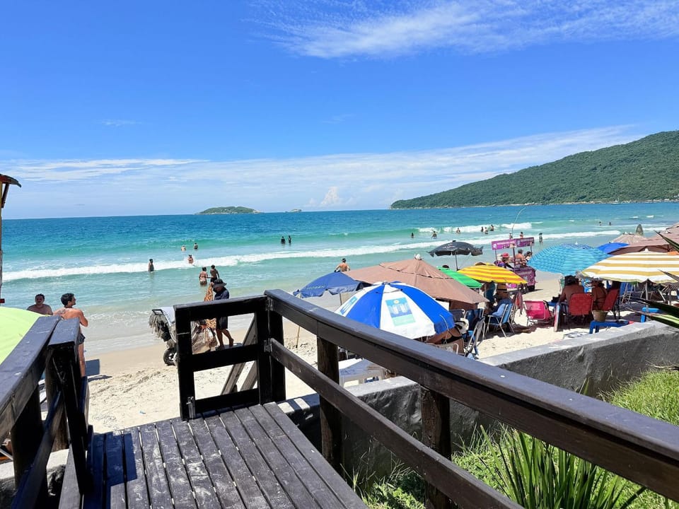 Residencial à beira-mar na Praia dos Ingleses House in Florianopolis