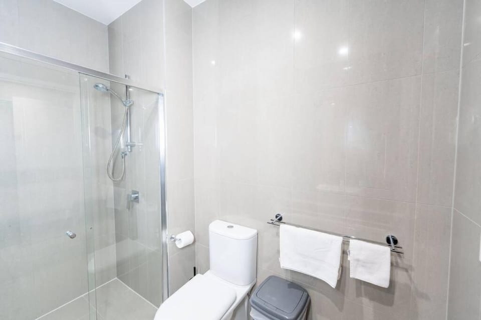 South Brisbane 2B2B Apt&Parking M6 Apartment in Brisbane City