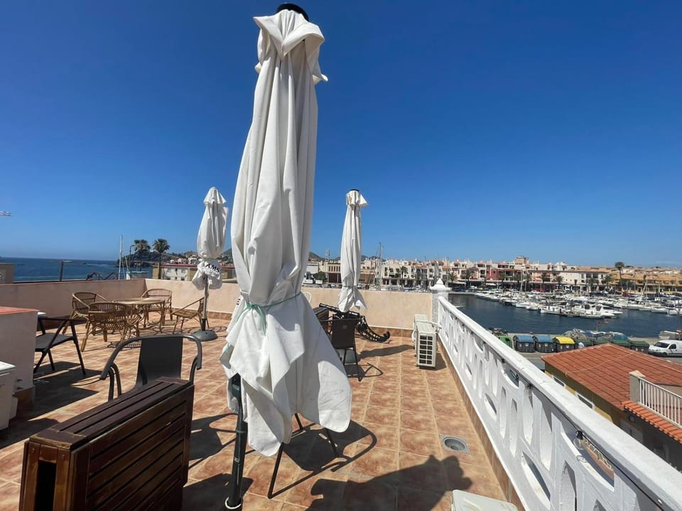 Balcony/Terrace, Balcony/Terrace