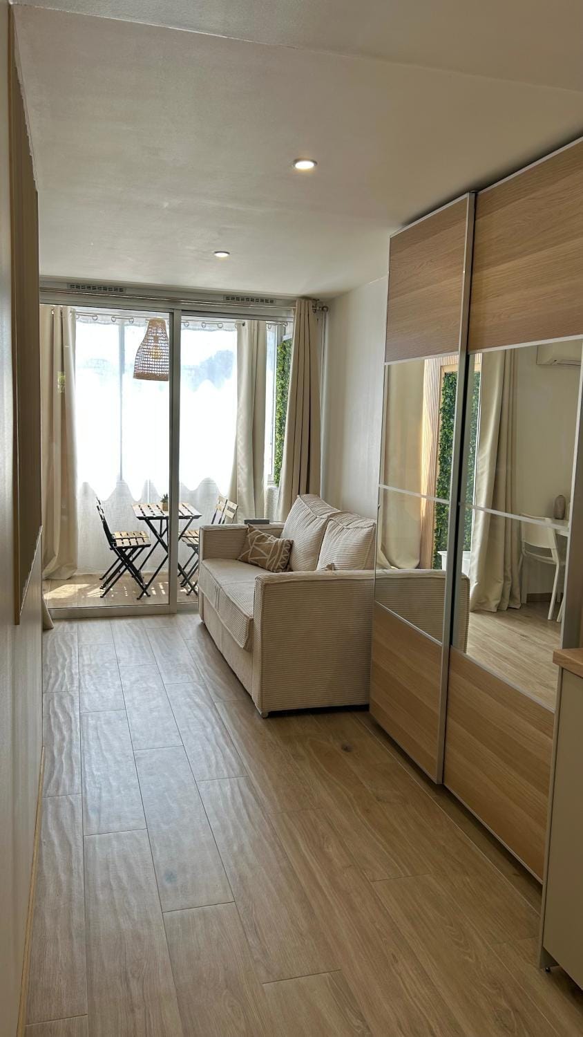 Living room, Seating area, wardrobe