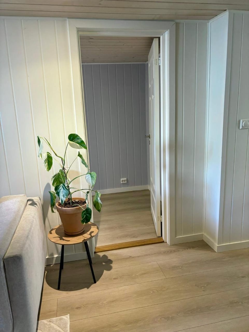 Down town apartment with outside area in villa Apartment in Norway