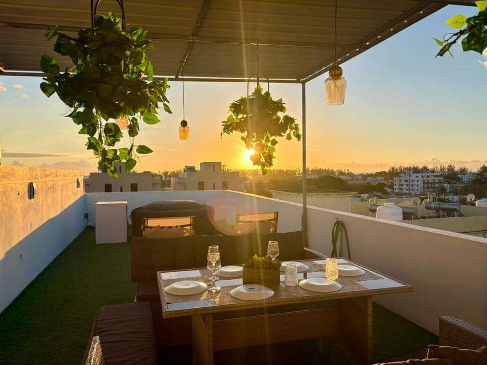Balcony/Terrace, Sunset