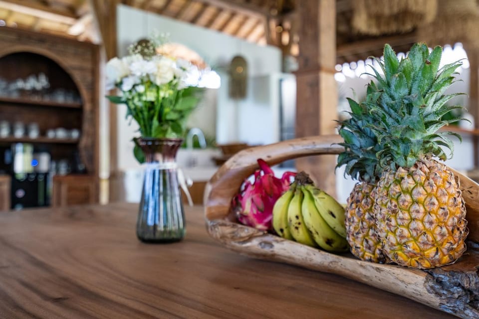 Decorative detail, Dining area, Food