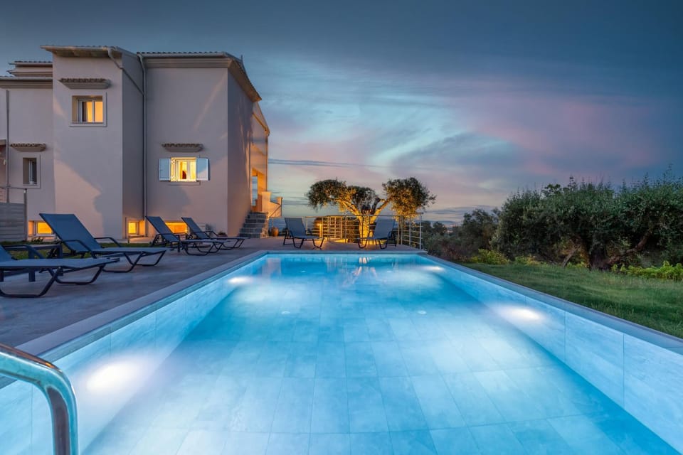 Pool view, Swimming pool, Swimming pool