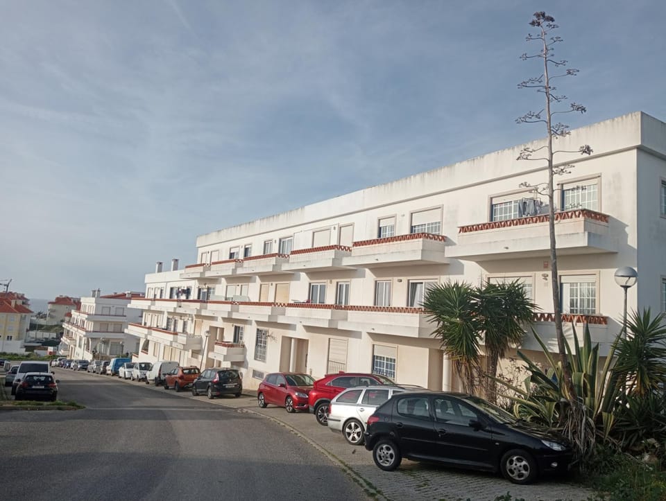 Property building, Neighbourhood, Street view