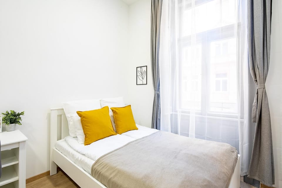 Cityscape Budget Apartments Kings Quarters Apartment in Budapest