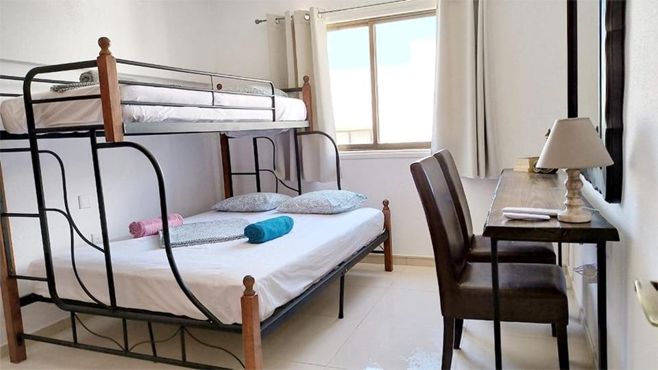 Bed, Bedroom, bunk bed