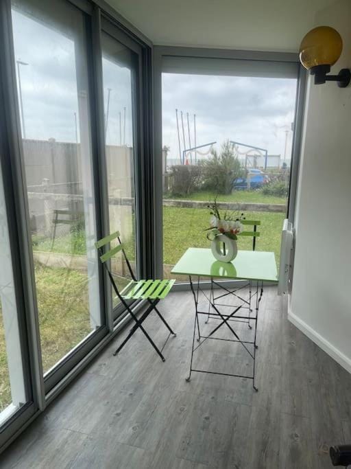 Day, Garden, View (from property/room), Dining area, Garden view