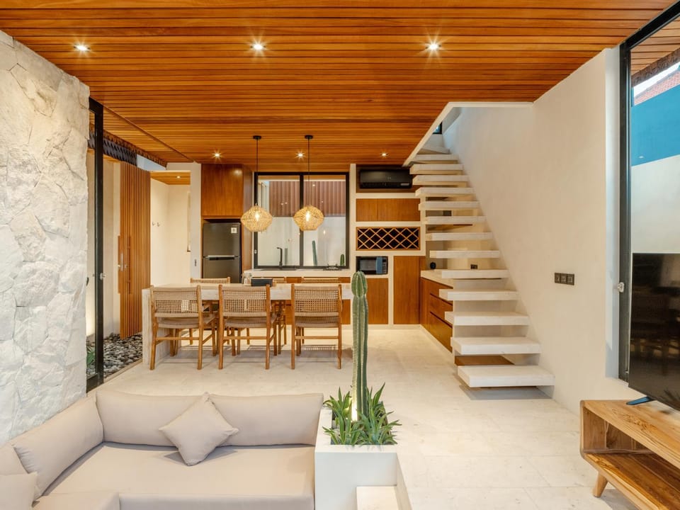 TV and multimedia, Living room, Dining area
