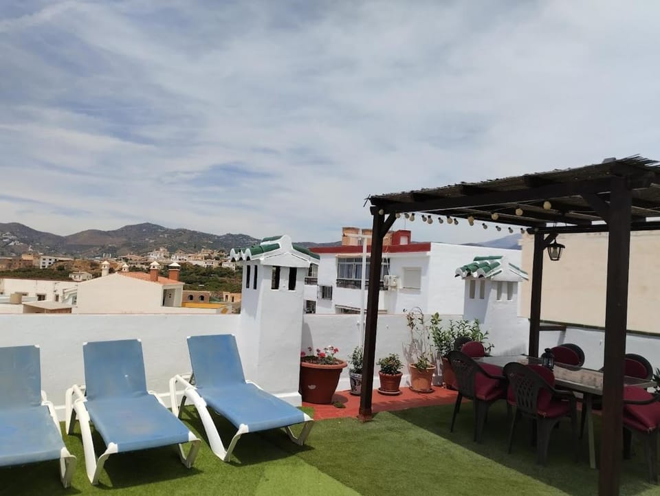 casa con terraza privada House in Nerja