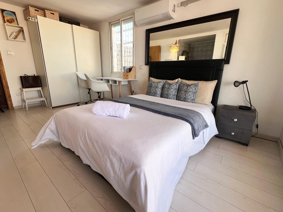 City center cozy Terrace Studio Apartment in Rabat