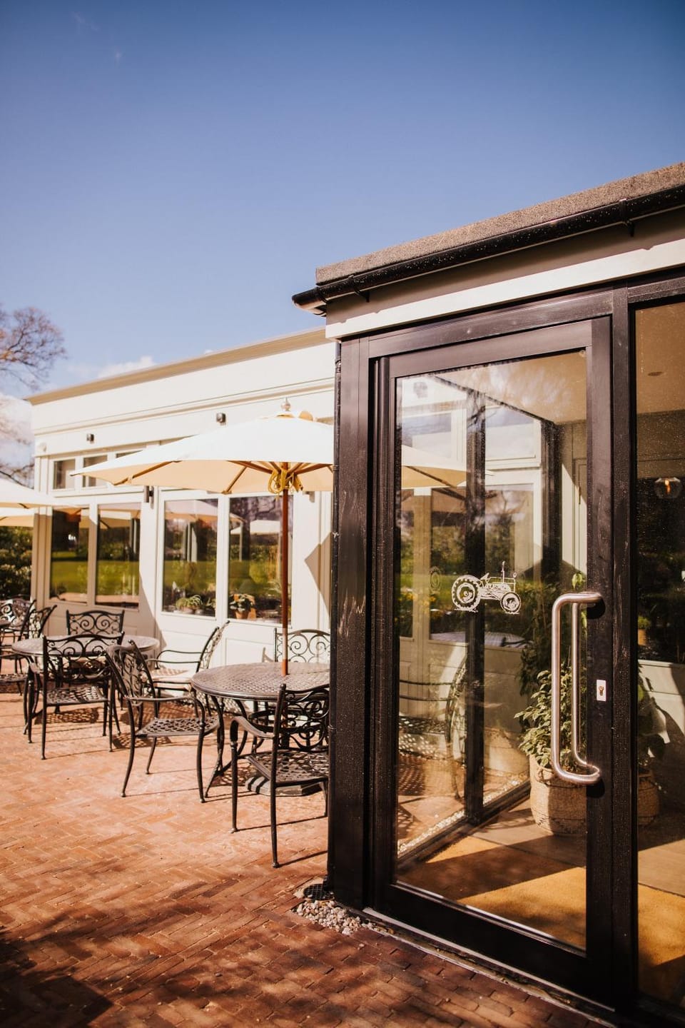 Restaurant/places to eat, Garden