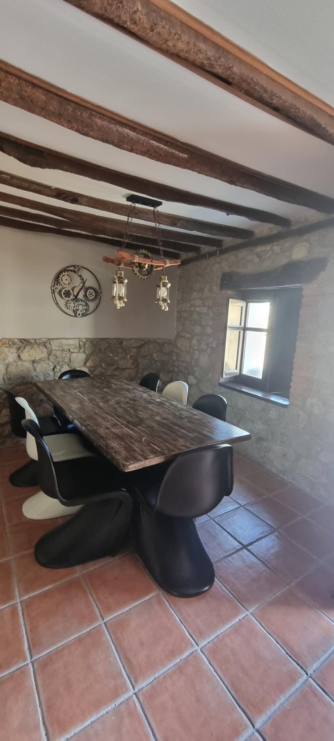 El Balcón de Valles House in Western coast of Cantabria