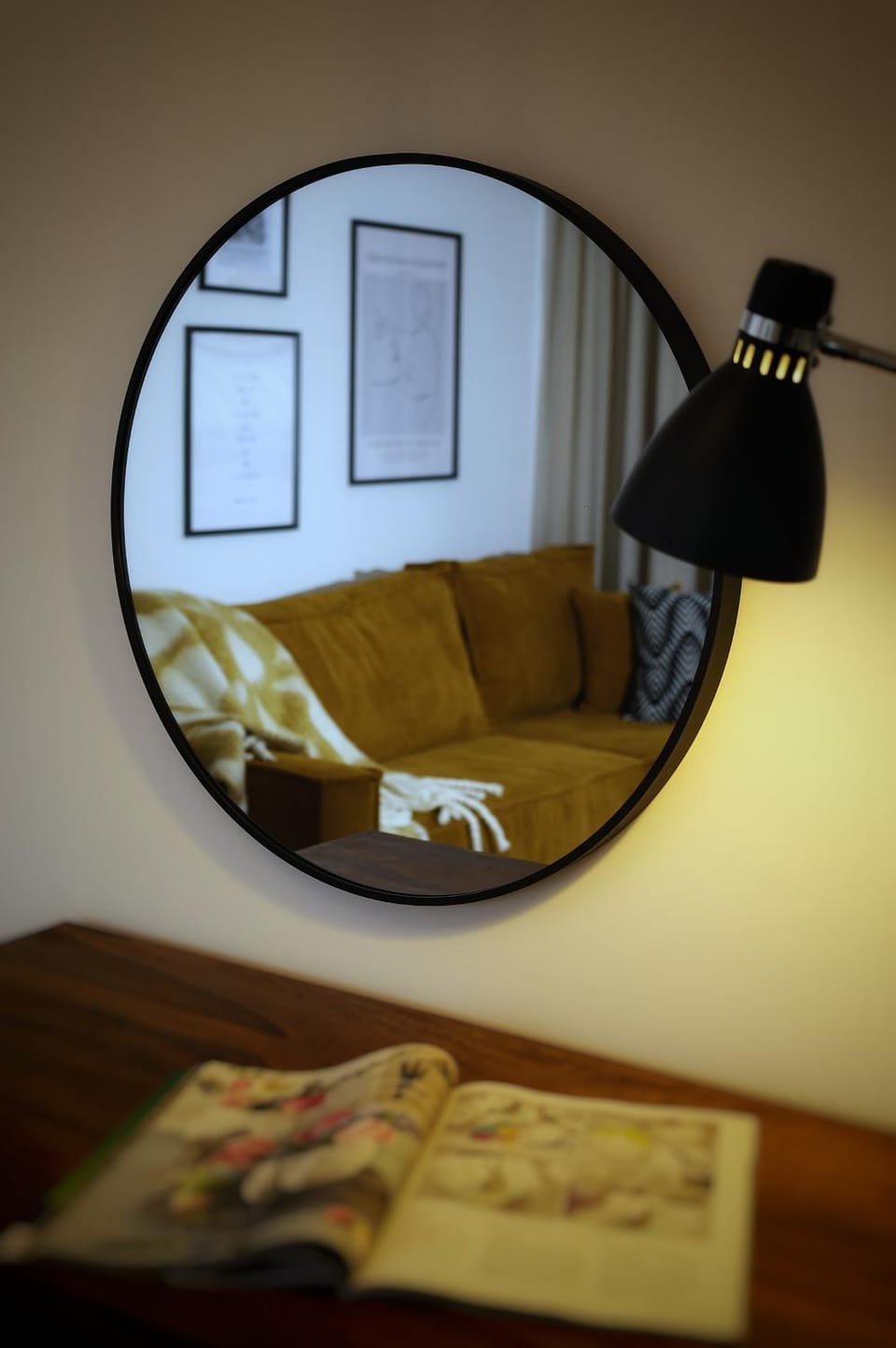 Living room, Photo of the whole room, Seating area