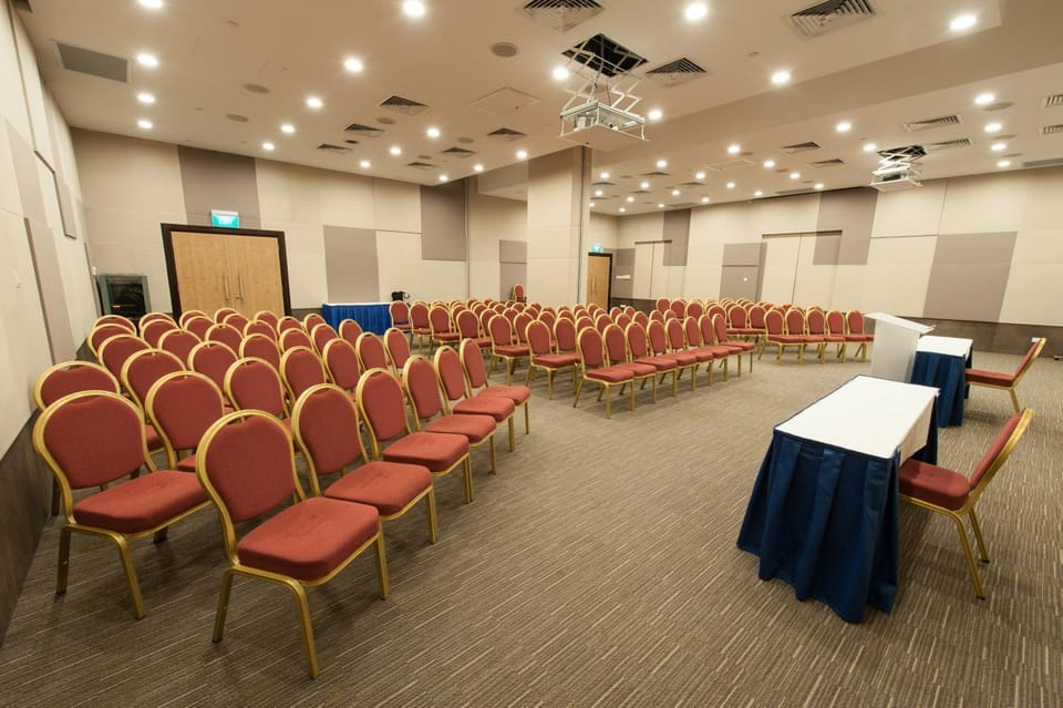Banquet/Function facilities, Meeting/conference room