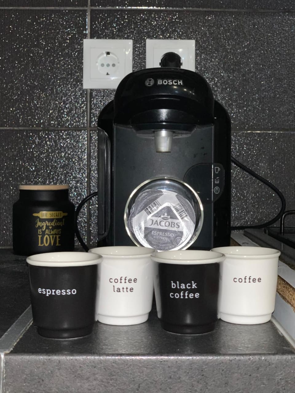 Coffee/tea facilities