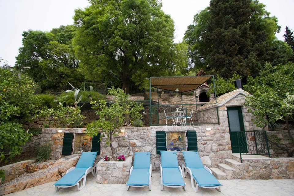 Garden view, Pool view, Sea view