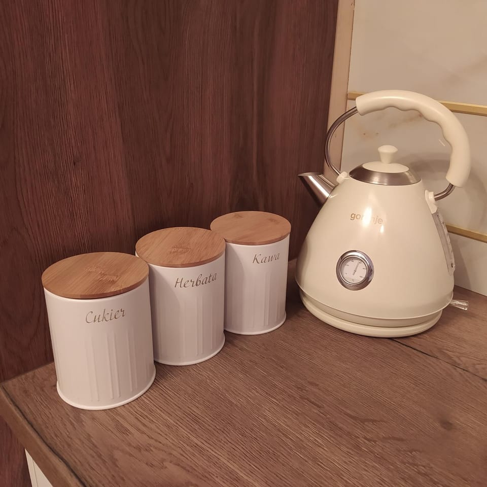 Coffee/tea facilities, Kitchen or kitchenette