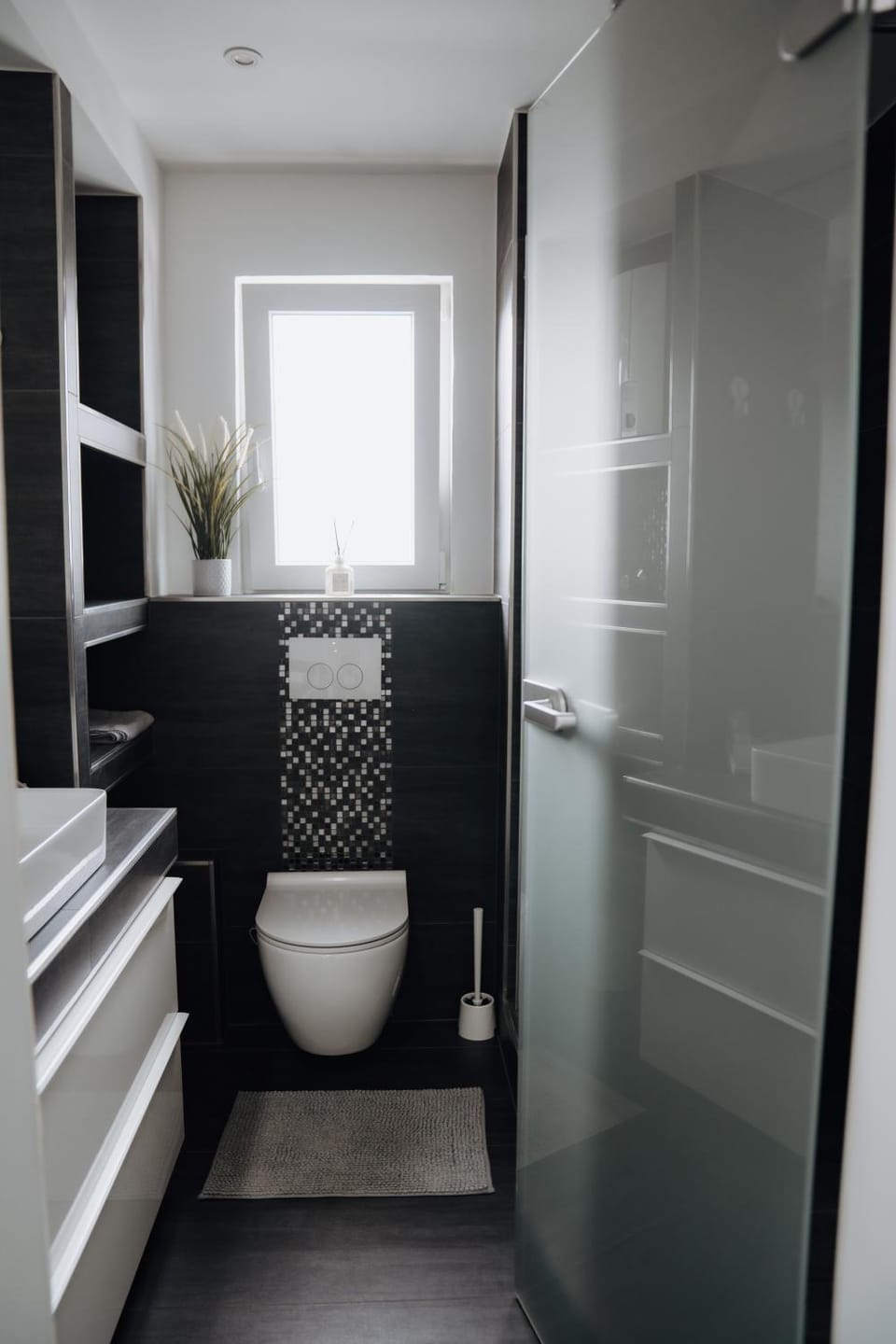 Shower, Toilet, Bathroom