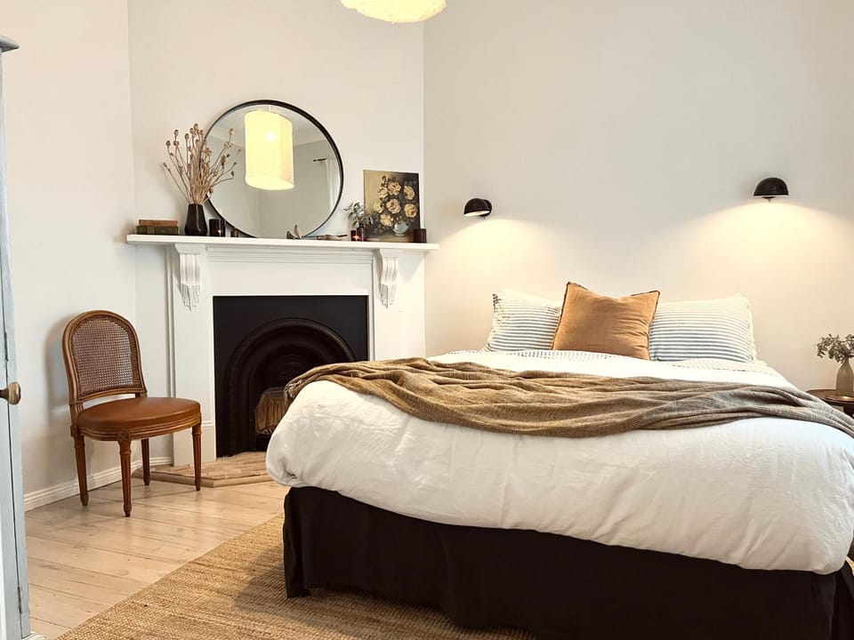 Bed, Bedroom, wardrobe