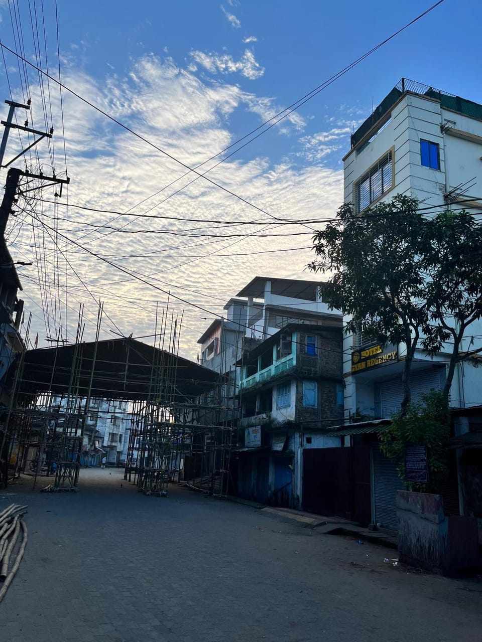 Property building, Day, Neighbourhood, Street view