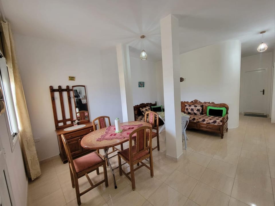 Maison de vacance climatisée bien équipée Apartment in Tunisia