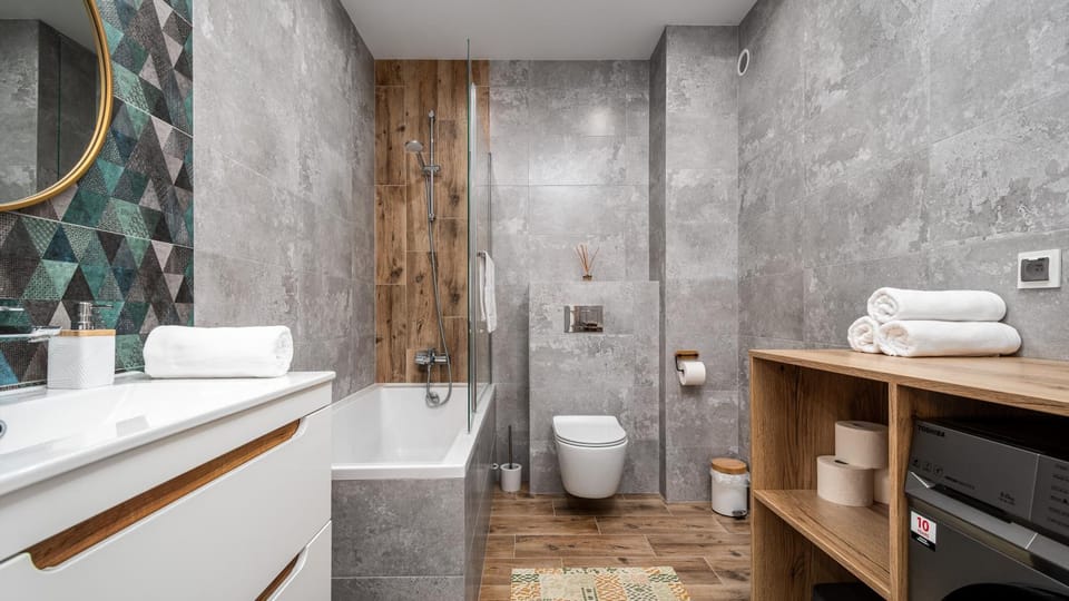 Toilet, Bathroom, Bath