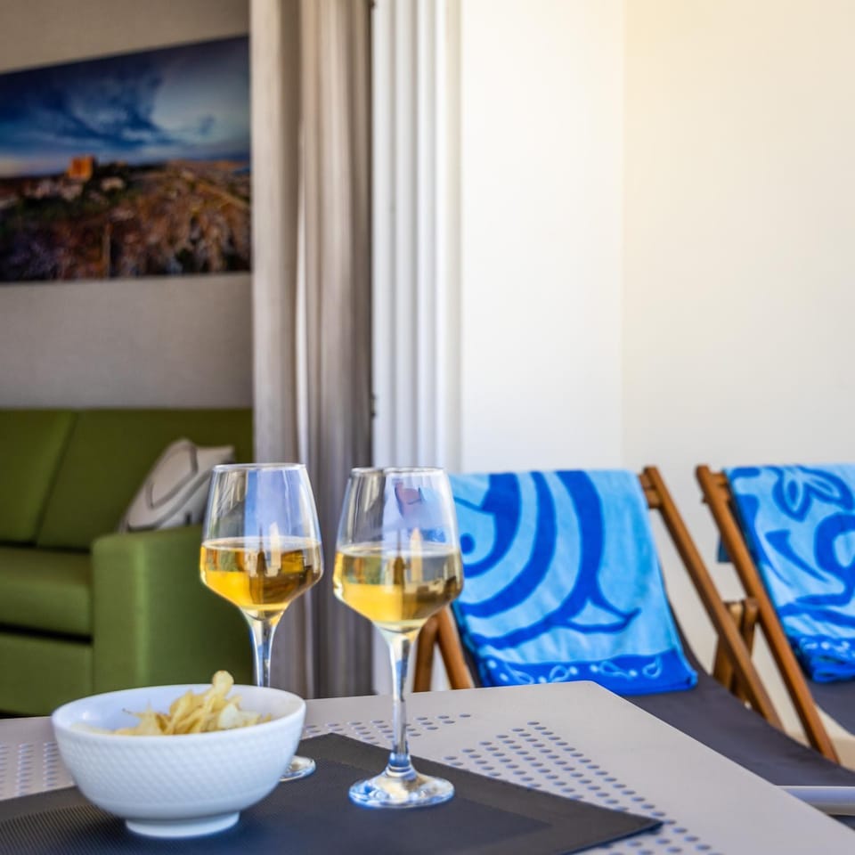 Fl6 TheLodge-2BED TERRACE,GARAGE by Homely House in Malta