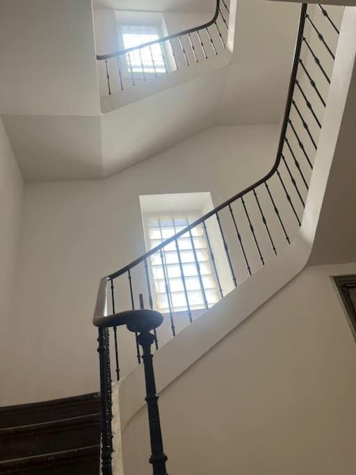 Orange Allure Flats Apartment in Provence-Alpes-Côte d'Azur