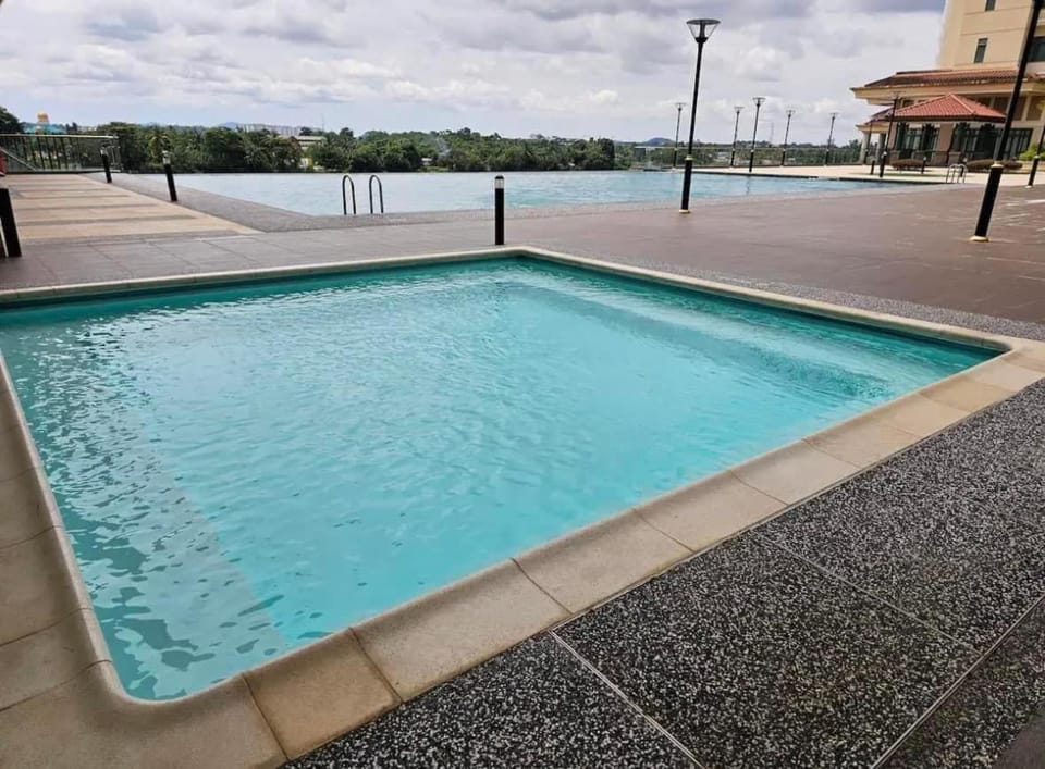 AR Homestay Riverine 2 King Apartment in Kuching