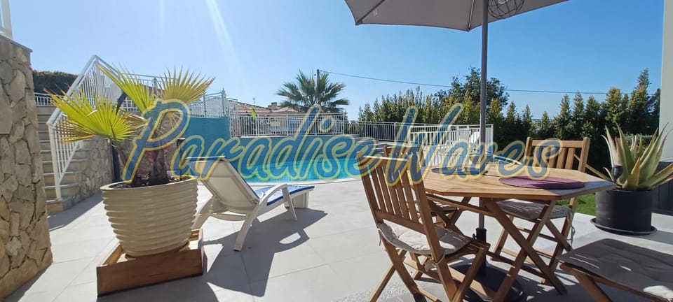 Maison avec piscine et jacuzzi House in Guia