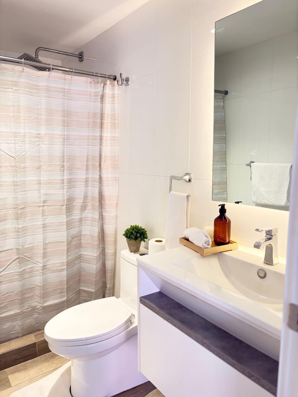 Airali 1 - Apartamento con piscina - Zona 10 de la Ciudad de Guatemala Apartment in Guatemala City