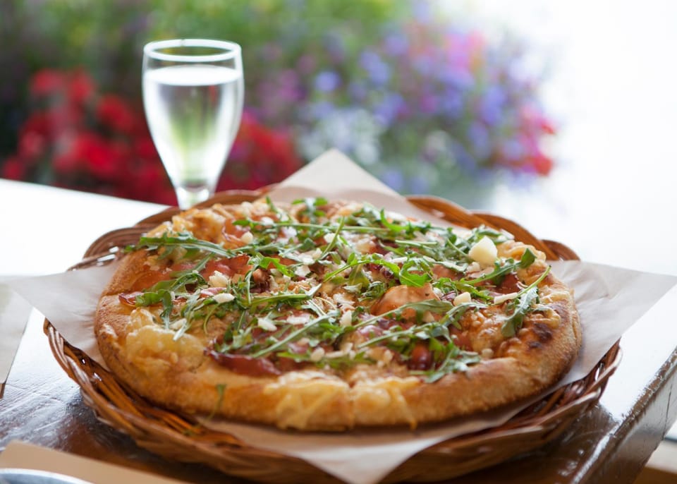 Restaurant/places to eat, Food