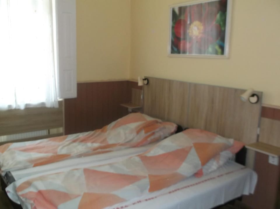 Vali Vendégház Bed and Breakfast in Hungary